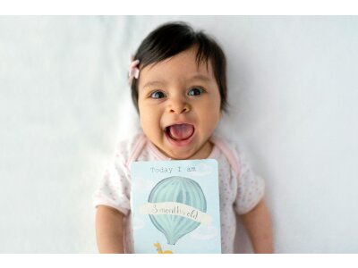 Cartonașe pentru bebeluși