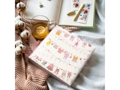 Album pentru fetiță