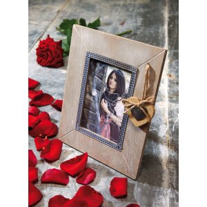 Rama foto din lemn Bavarian Heart cu inimă rustică și carouri