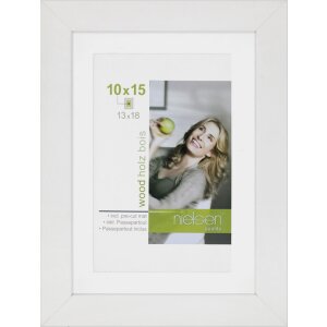 Ramă foto Nielsen Apollon din molid cu pasepartout