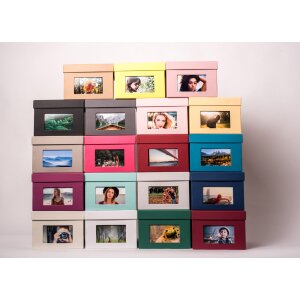 Cutie foto XL Kandra pentru 700 de imagini 13x18 cm cu carduri de memorie și ferestru personalizat
