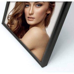 ZEP Metall-Portraitrahmen BN11 schwarz 13x18 cm mit Samtrückwand und Aufsteller
