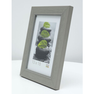 Ramă foto Deknudt S46KF7 din lemn, gri, cu perle de argint