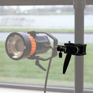 Falcon Eyes Super Klemme CL-22 mit Spigotadapter 3/8" für Studiozubehör