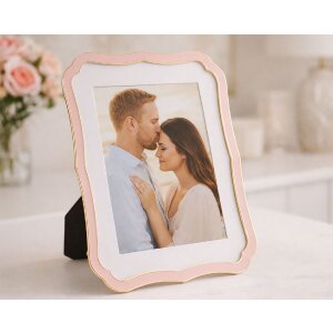 Ramă foto Margot 20x25 cm roz, design ondulat, zinc și sticlă