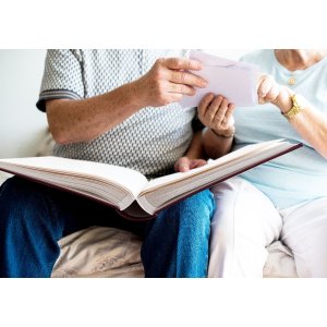 Walther PROMO Fotoalbum Weinrot 29x32cm 100 Weiße Seiten